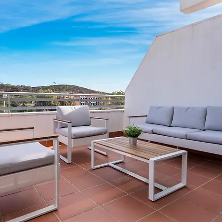 Penthouse In With Rooftop Terrace And 3 Community Pools Appartamento *