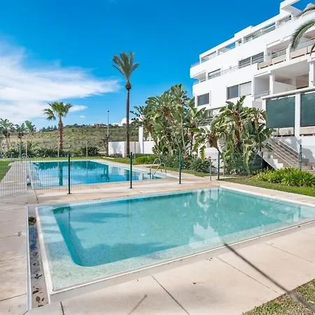 Penthouse In With Rooftop Terrace And 3 Community Pools Appartement